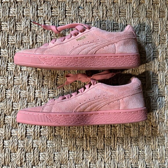 Puma Suede Jr suede sneaker in Desert Flower Pink NWT - Picture 4 of 10